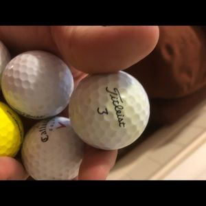 40 Titleist and Callaway Golf Balls